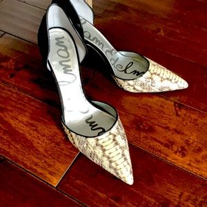 Sam Edelman pumps